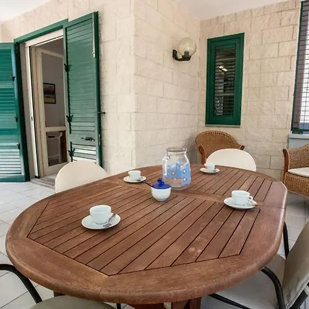 Casa Del Melograno Apartment *